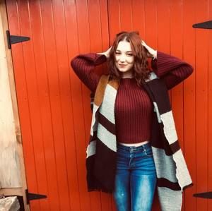 Meet your Posher, Laurence